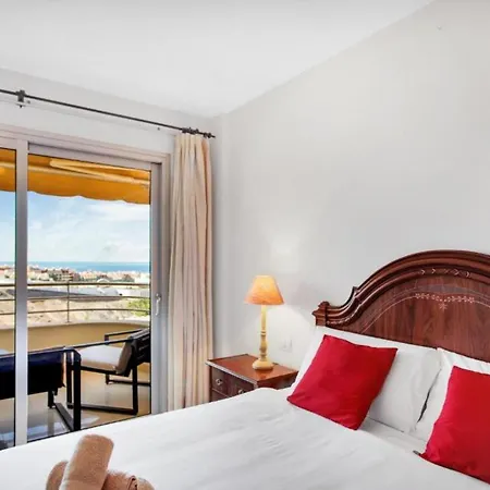 Lovely 2-bed In Playa Paraiso Appartement Costa Adeje (Tenerife)